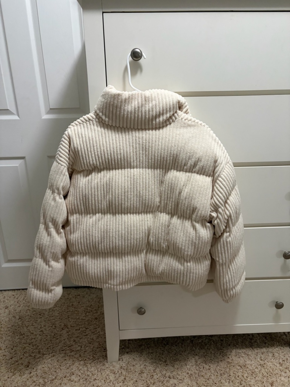 Small Tan Ribbed Puffer Jacket - Picture 4 of 5
